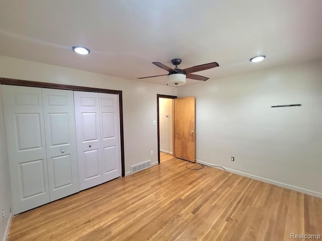 28142 Liberty Dr, Warren, MI 48092 - unfurnished bedroom with baseboards, light wood finished floors, a closet, recessed lighting, and ceiling fan