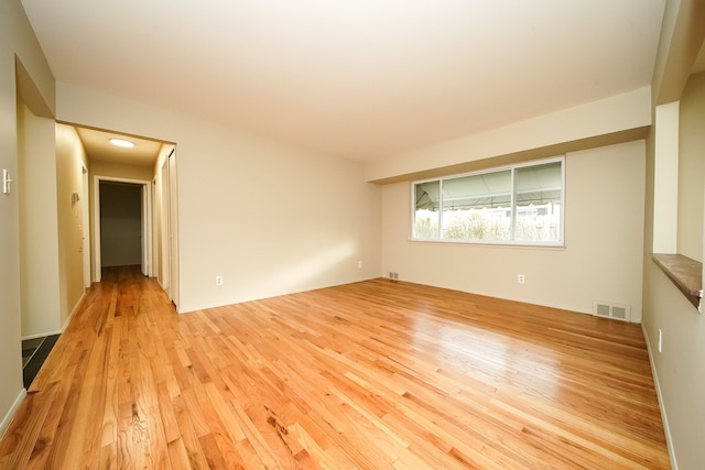 28407 Milton Ave, Warren, MI 48092 - empty room featuring light wood-style flooring