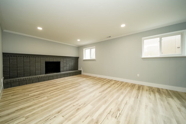 34067 Chatsworth Dr, Sterling Heights, MI 48312 - unfurnished living room featuring baseboards, crown molding, wood finished floors, a fireplace, and recessed lighting