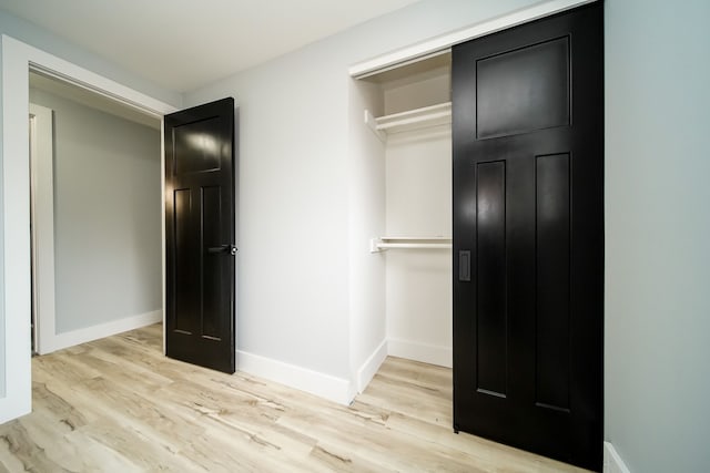 34067 Chatsworth Dr, Sterling Heights, MI 48312 - view of closet