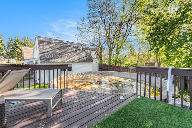 deck featuring fence