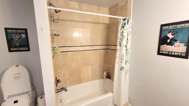 6192 N Shore Dr, West Bloomfield, MI 48324 - full bathroom featuring shower / bath combo