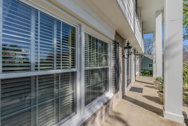 31158 Perrys Xing, Farmington Hills, MI 48331 - photo 3