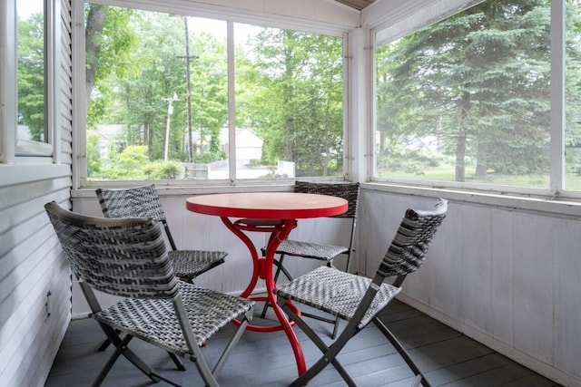 view of sunroom / solarium