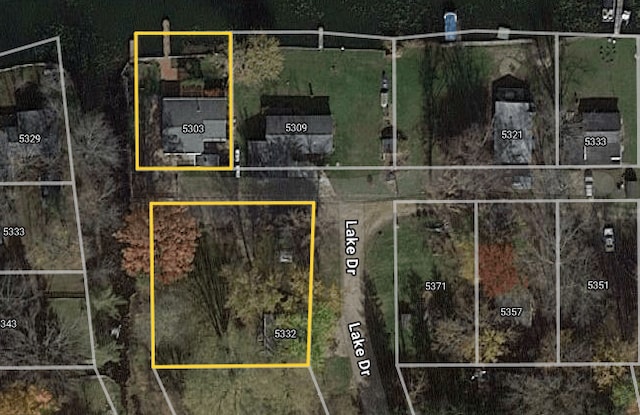 5303 Lake Rd, Reading, MI 49274 - aerial map of property and surrounding area with property parcel outlined