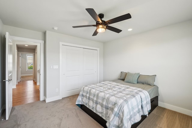 5534 Helmsdale Blvd, West Bloomfield, MI 48322 - carpeted bedroom featuring a closet, baseboards, recessed lighting, and ceiling fan