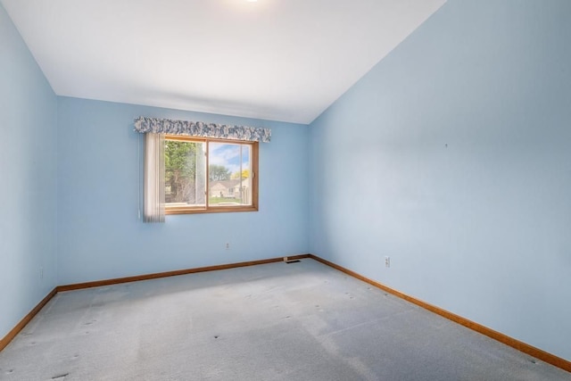 43389 Riverbend Blvd, Clinton Township, MI 48038 - carpeted spare room featuring baseboards