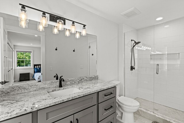 1486 Cedar Dr, Birmingham, MI 48009 - full bath featuring ensuite bath, a stall shower, toilet, vanity, and recessed lighting