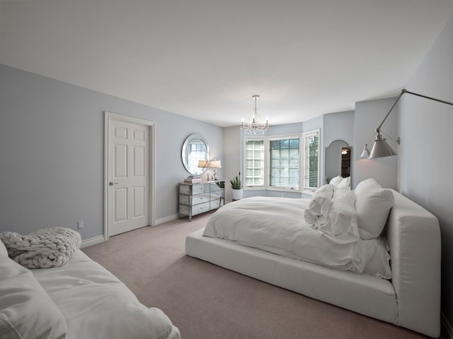 3418 Westchester Rd, Bloomfield Hills, MI 48304 - bedroom featuring light colored carpet, a chandelier, and baseboards