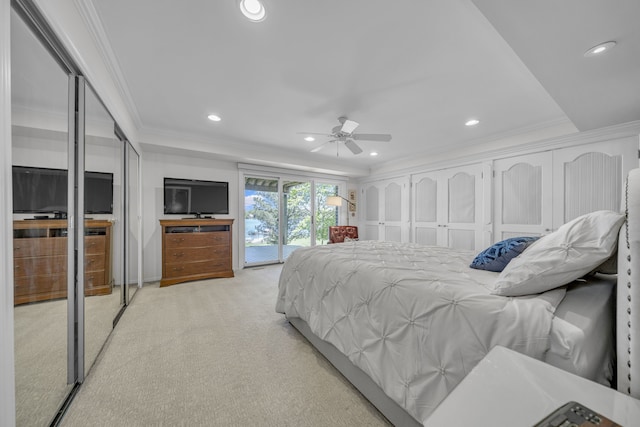 2660 Silverdown Ct, Waterford, MI 48328 - bedroom with crown molding, recessed lighting, carpet flooring, and ceiling fan
