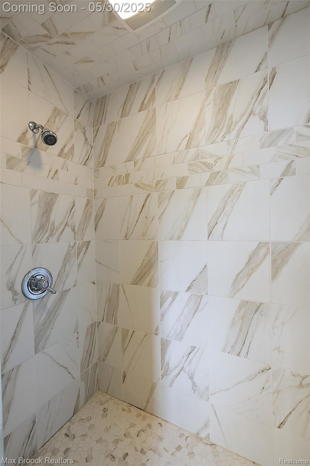 222 Arlington St, Birmingham, MI 48009 - full bathroom featuring a tile shower