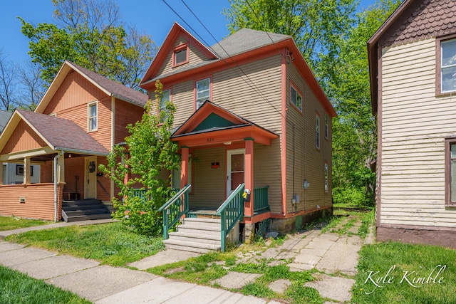 view of front of house featuring a porch