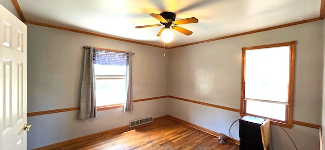9608 Mercedes, Redford, MI 48239 - unfurnished room featuring light wood-style floors, ceiling fan, baseboards, and ornamental molding