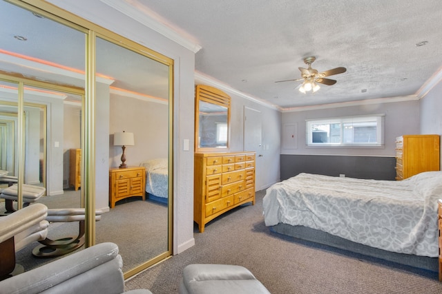 13626 Leisure Dr, Warren, MI 48088 - carpeted bedroom with crown molding, a ceiling fan, and a textured ceiling