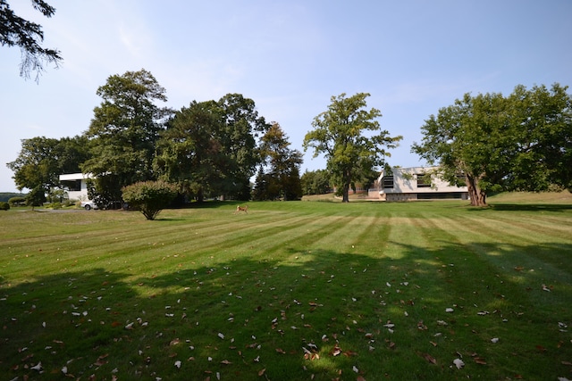 3751 Indian Trl, Orchard Lake, MI 48324