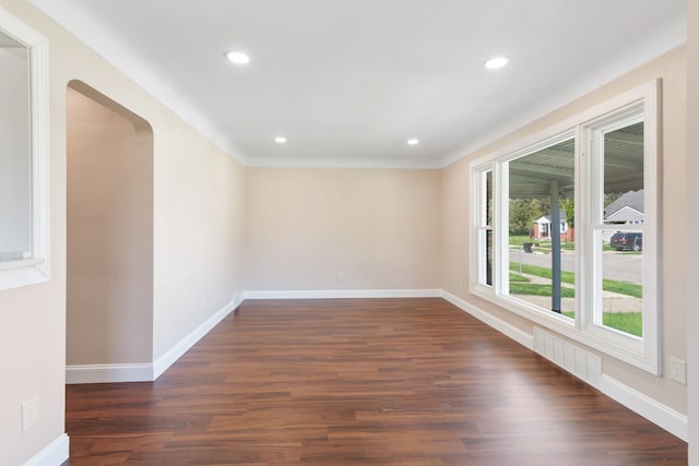 11580 Findlay St, Detroit, MI 48205 - spare room with recessed lighting, dark wood-style floors, and baseboards