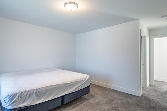 54598 Deadwood Ln, Utica, MI 48316 - carpeted bedroom with baseboards