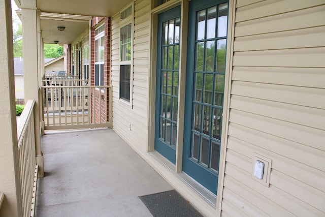 414 Old Pine Way Unit 136, Walled Lake, MI 48390 - view of covered porch