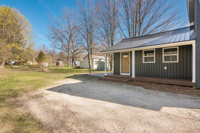 531 Corning Ave, Frankfort, MI 49635