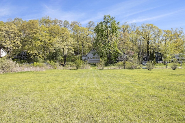 9458 Edwin Markham Rd, Brooklyn, MI 49230 - view of grassy yard