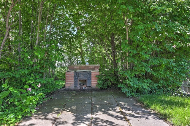 11837 Meteor Dr, Sterling Heights, MI 48313 - view of patio