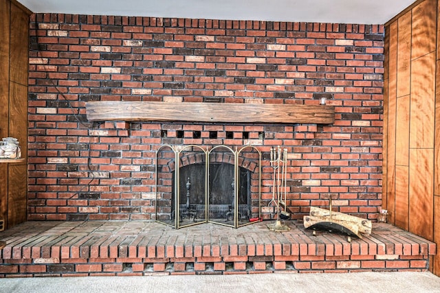 11837 Meteor Dr, Sterling Heights, MI 48313 - detailed view of a fireplace and carpet