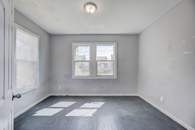 18644 Santa Rosa Dr, Detroit, MI 48221 - unfurnished room featuring wood-type flooring and baseboards