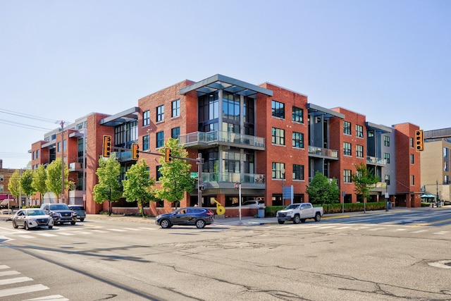 111 N Main St Unit 209, Royal Oak, MI 48067 - view of building exterior