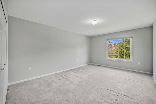 137 Donna, Waterford, MI 48327 - empty room featuring baseboards and carpet flooring