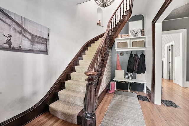529 Fountain St NE, Grand Rapids, MI 49503 - mudroom featuring wood finished floors and baseboards