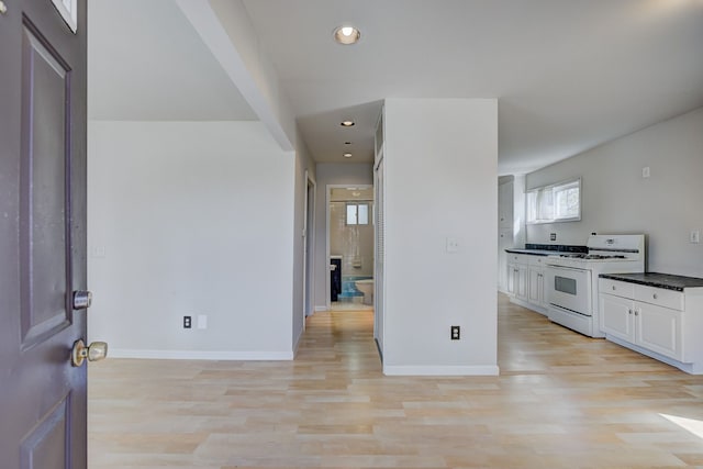 30 W Kalama Ave, Madison Heights, MI 48071 - photo 3