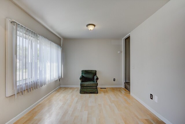 30 W Kalama Ave, Madison Heights, MI 48071 - photo 5
