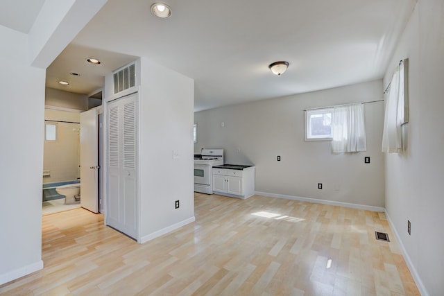 30 W Kalama Ave, Madison Heights, MI 48071 - photo 8
