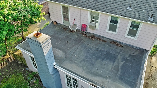 419 S State Rd, Davison, MI 48423 - deck with a patio area