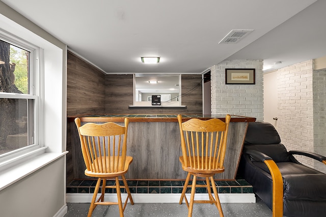 1090 S Williams Lake Rd, White Lake, MI 48386 - view of indoor dry bar