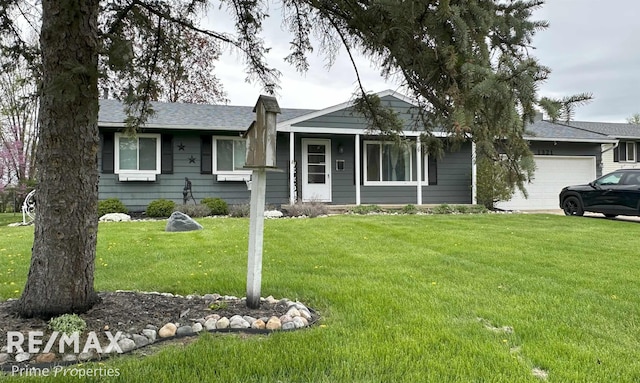 1321 Rollins St, Grand Blanc, MI 48439 - ranch-style house featuring a garage and a front lawn