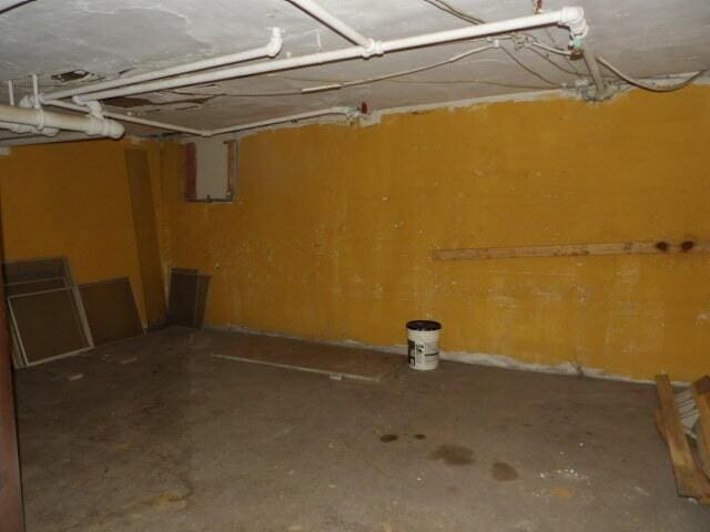 31 Orchard Pl, Battle Creek, MI 49017 - view of unfinished below grade area