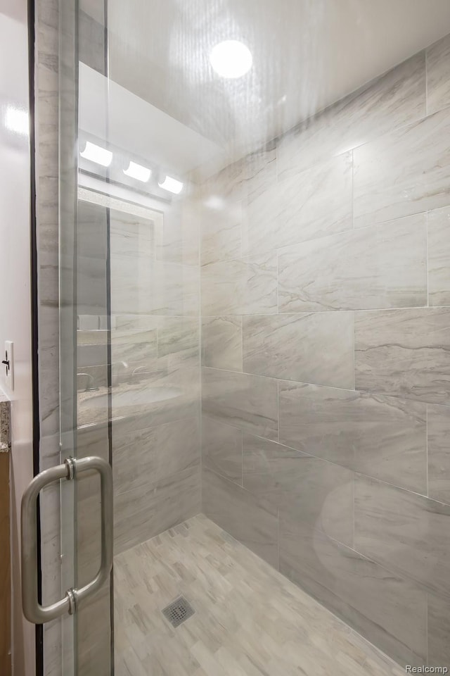 4290 Frostwood, Troy, MI 48098 - bathroom featuring a stall shower