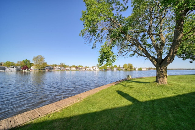 555 S Lakeside Dr, Michigan Center, MI 49254 - water view