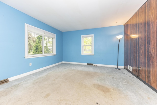 885 Hawthorne Ave, Ypsilanti, MI 48198 - carpeted spare room featuring baseboards