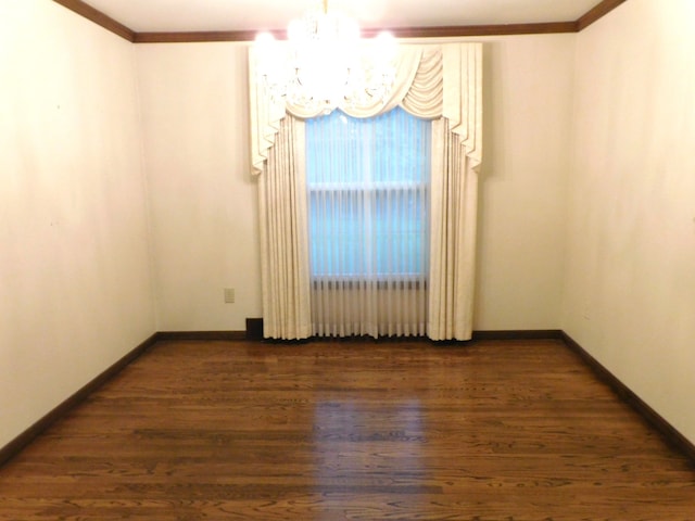 5244 Folkstone Dr, Troy, MI 48085 - unfurnished room with a chandelier, ornamental molding, wood finished floors, and baseboards