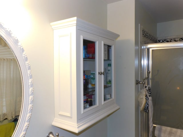 5244 Folkstone Dr, Troy, MI 48085 - bathroom view of a shower with door