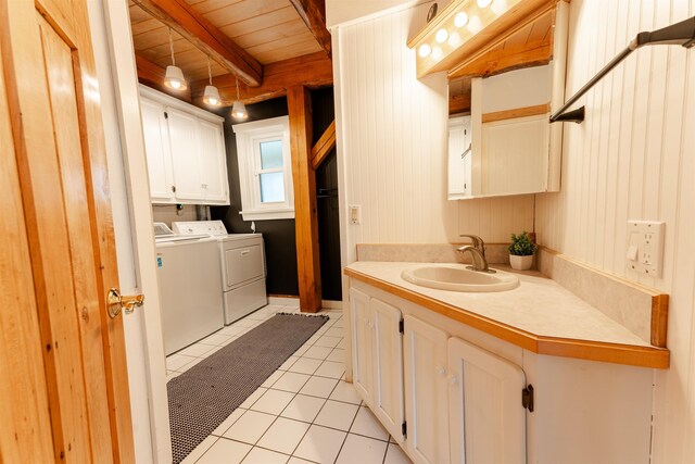 10400 E Youker Dr, Suttons Bay, MI 49682