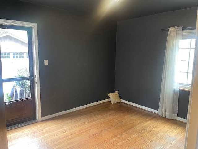 532 Saint Clair St, Grosse Pointe, MI 48230 - unfurnished room featuring light wood finished floors and baseboards
