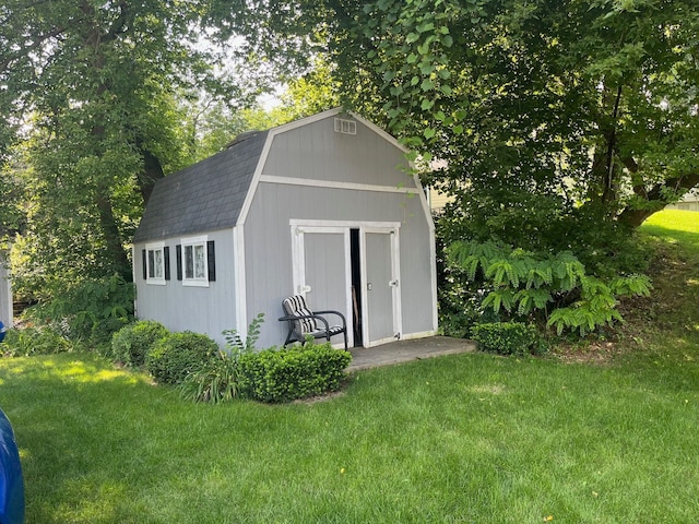 8216 Leonard Dr, Holly, MI 48442 - view of shed