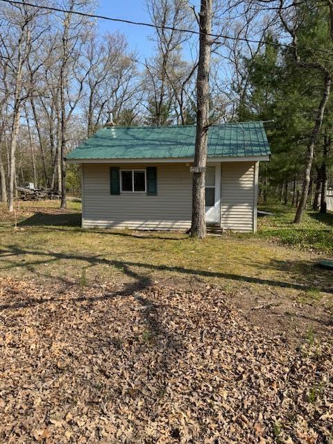 8038 W Hemlock Ave, Baldwin, MI 49304 - view of outdoor structure