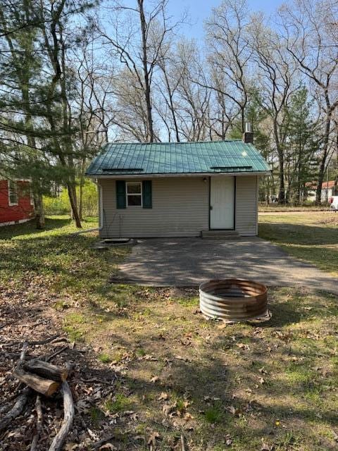 8038 W Hemlock Ave, Baldwin, MI 49304 - view of outdoor structure