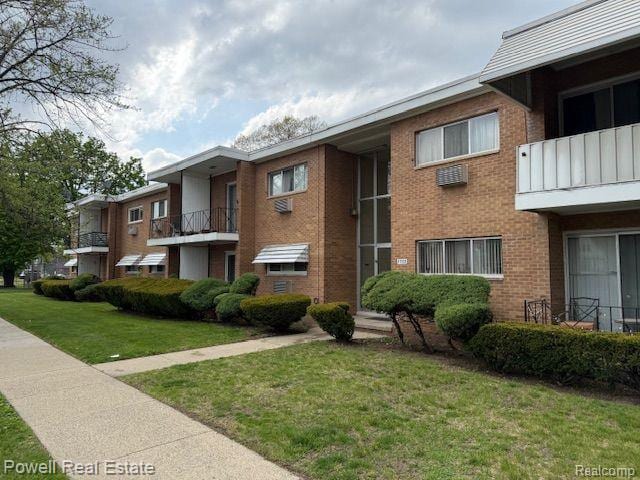 17121 Redford St Unit 212, Detroit, MI 48219 - view of building exterior
