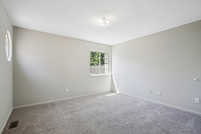 28986 Christopher Ln, Southfield, MI 48034 - carpeted spare room with baseboards