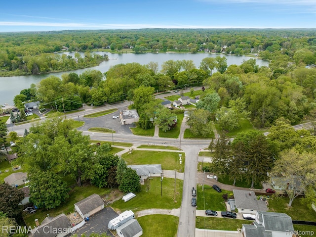 94 Crescent Lake Rd, Waterford, MI 48327 - aerial view of property's location with a heavily wooded area and a nearby body of water